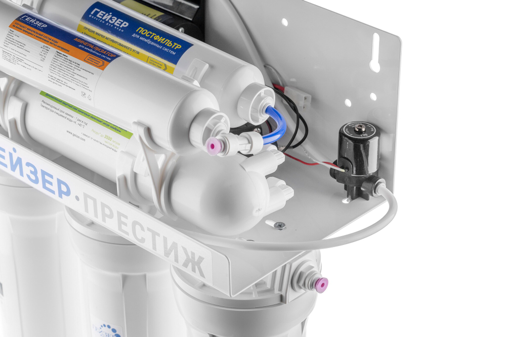 Обратный осмос Гейзер Престиж ПМ с помпой и минерализатором (бак 12 л)