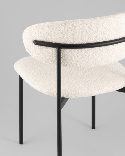 Стул Sevyn букле молочный, ножки черный металл