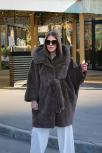 Шуба 18186-2 Фабрика Моды