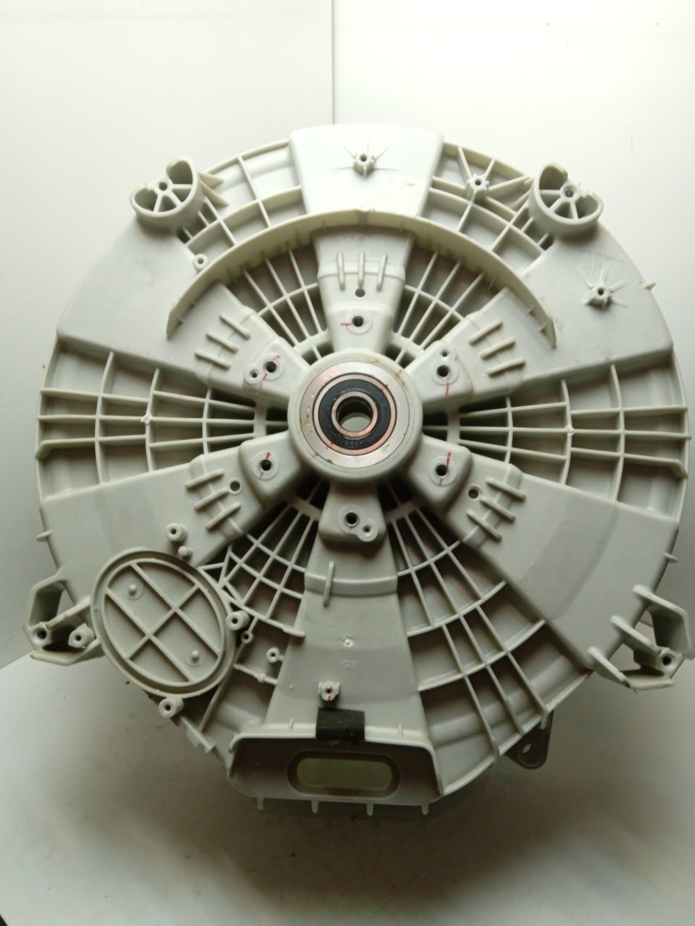 M1092QD1 кт10 Задний полубак для стиральных машин LG 3045EN0007Z б/у