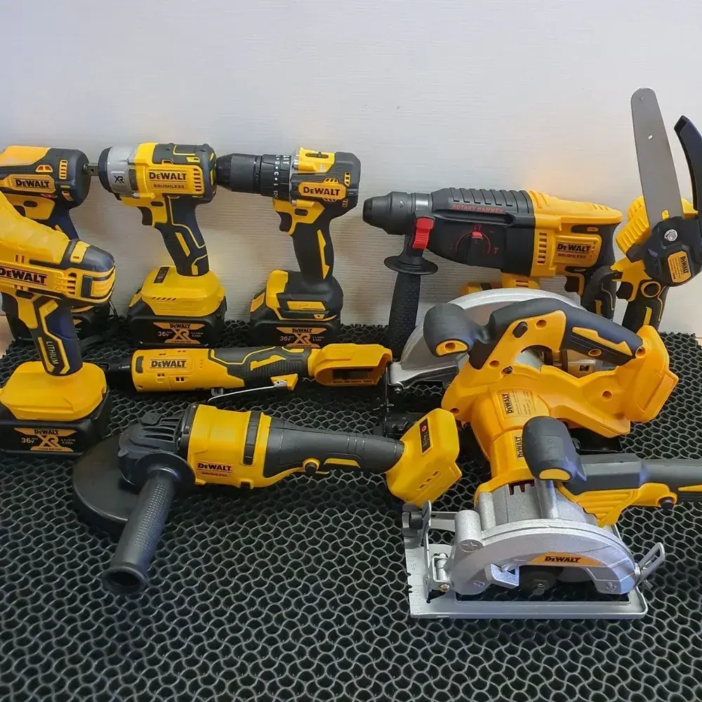 Набор инструментов DeWalt 10в1 аккумуляторный бесщеточный 36В