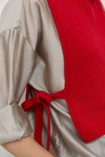 Манишка из смесового кашемира с завязками