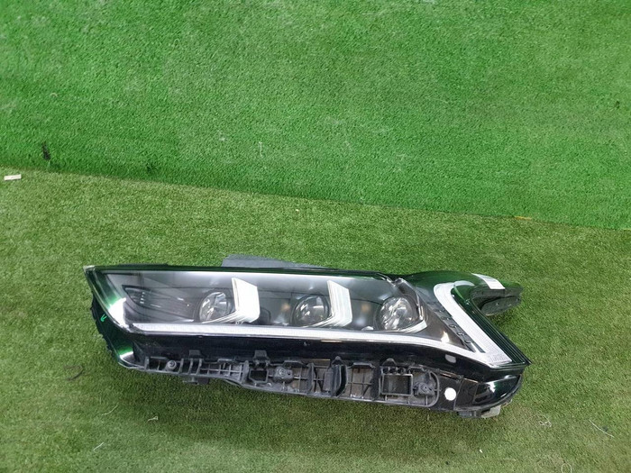 Фара левая Kia K5 (2019-2023) LED