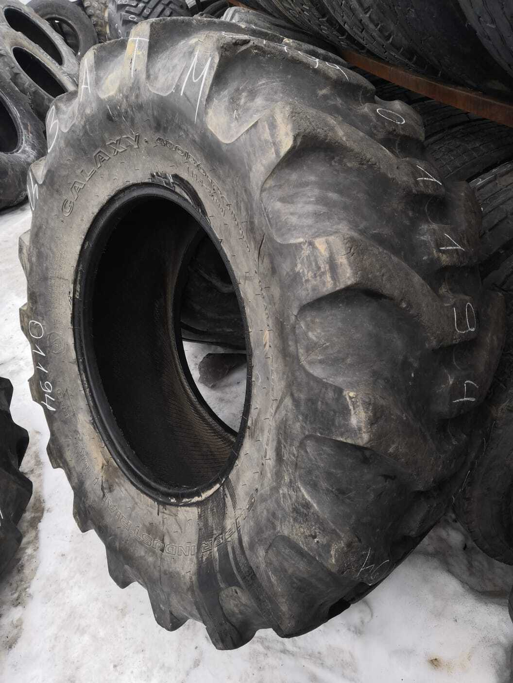 480/80-26(18.4-26) Galaxy Super industrial lug шина б/у