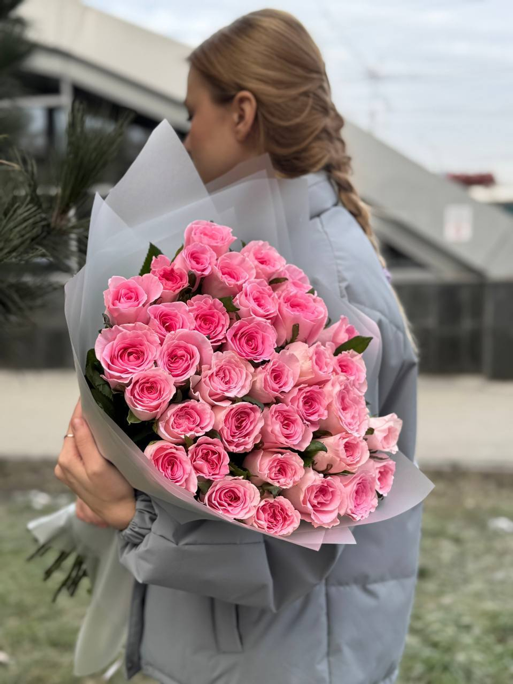 Букет из 35 роз Мандала 60см Акция