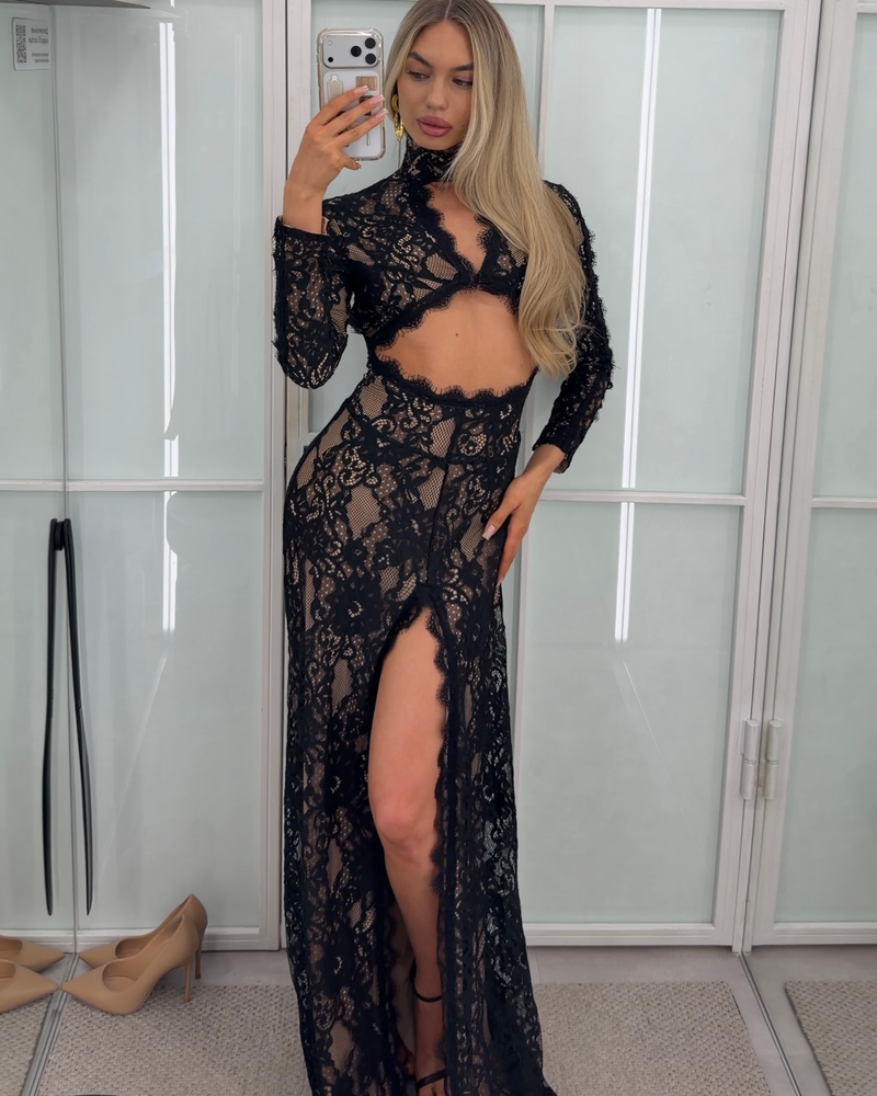 Платье макси кружевное с разрезом