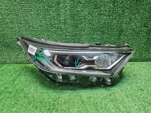 Фара правая Toyota RAV4 5 XA50 (2018-н.в.) LED