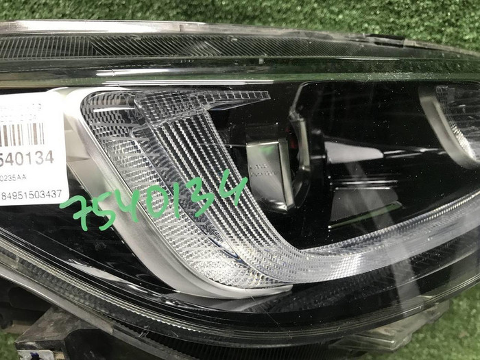 Фара правая Chery Tiggo 8 Pro (21-24) LED
