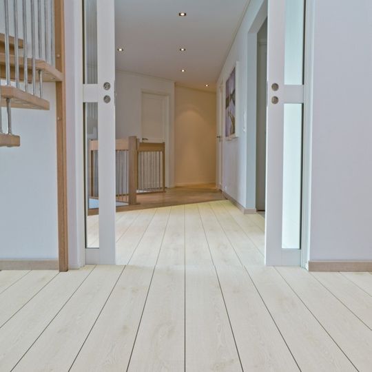 ЛАМИНАТ ALLOC 08531 ДУБ СВЕТЛЫЙ ПАЛУБА