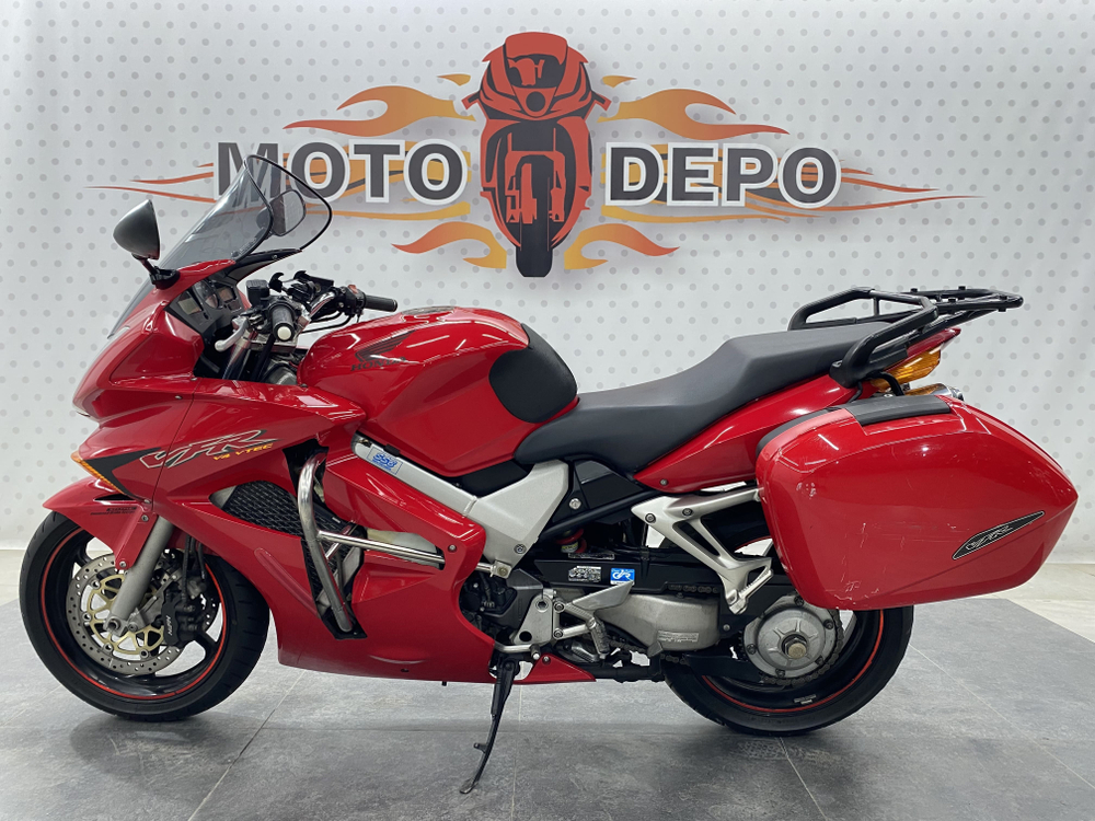 Honda VFR800F , 2002