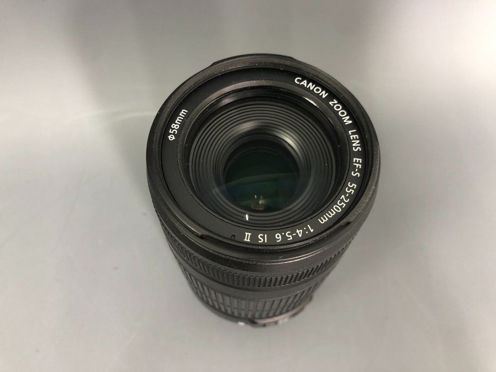 Canon EF-S 55-250mm 4-5.6 IS II