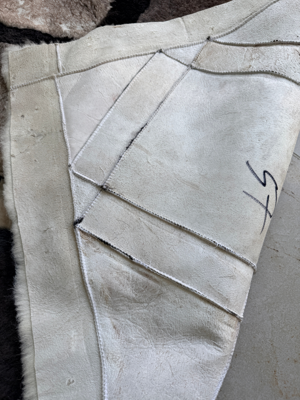 Ковер прямоугольный натуральный мех овчина, 210 х 170 см.