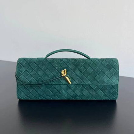 Клатч Bottega Veneta