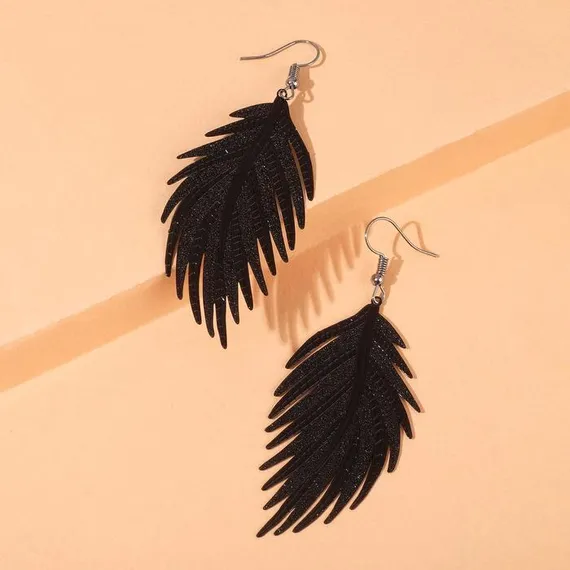 Серьги металл &quot;Папоротник&quot; листочек цвет чёрный