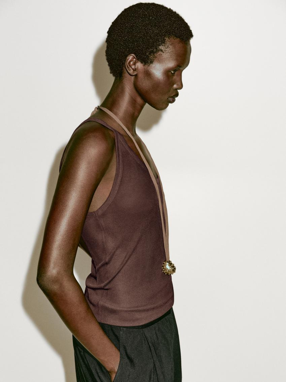 Massimo Dutti Топ из 100% чистого шелка с бретельками через шею - Limited Edition, шоколадно-коричневый