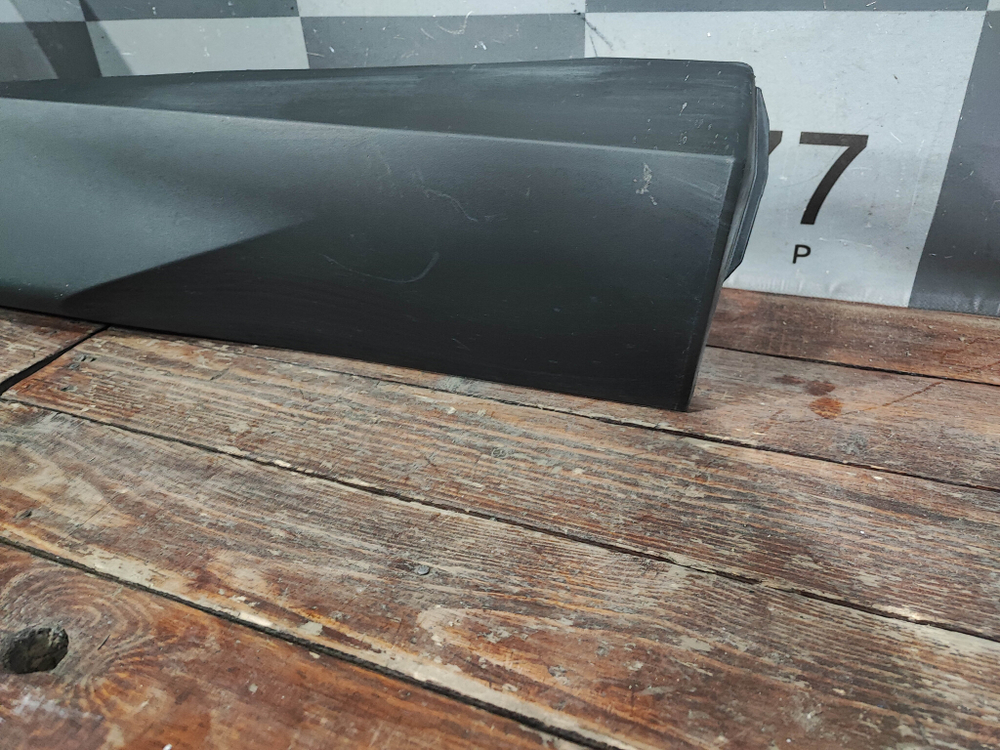 Накладка двери задней правой Hyundai Tucson 4 (NX4) 20-нв Б/У Оригинал 87732N9000