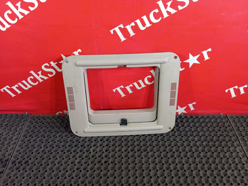 Накладка люка