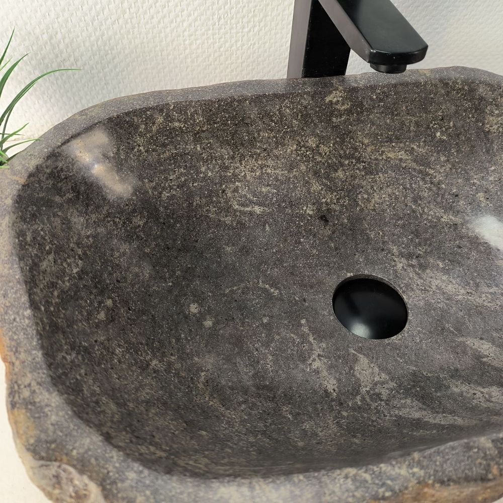 Раковина из речного камня RS-66075 53х34х15 из натурального камня