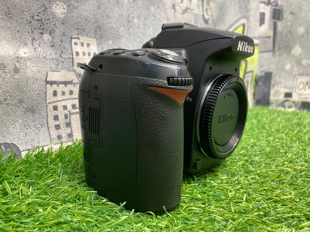 Nikon D90 169.000 кадров
