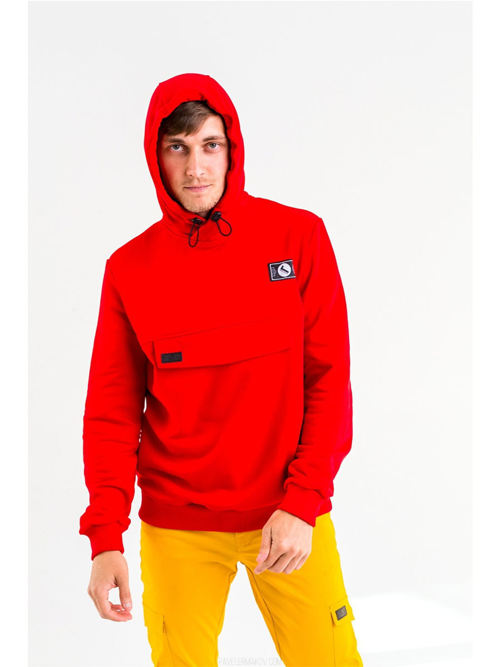 Худи мужское Город Горький красное