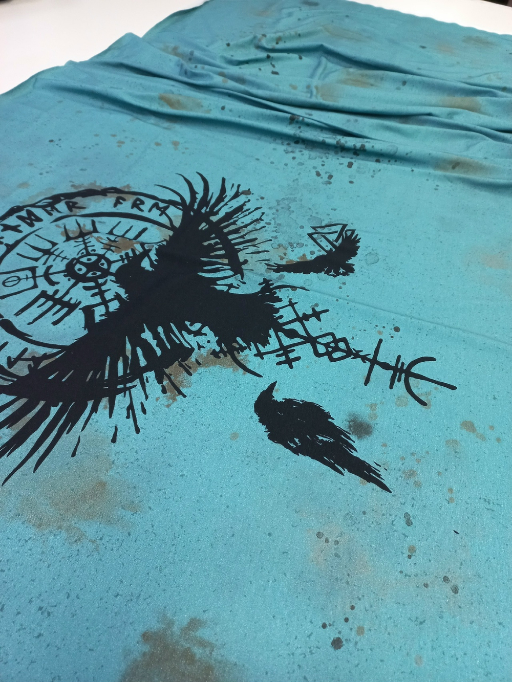 Кулирка с лайкрой Купон Ворон РУНЫ 80см