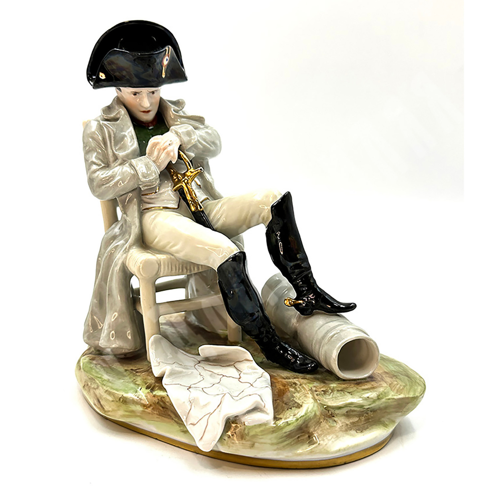 Император Наполеон. Фарфор. Шайбе-Альсбах, Тюрингия, сер. ХХ века.