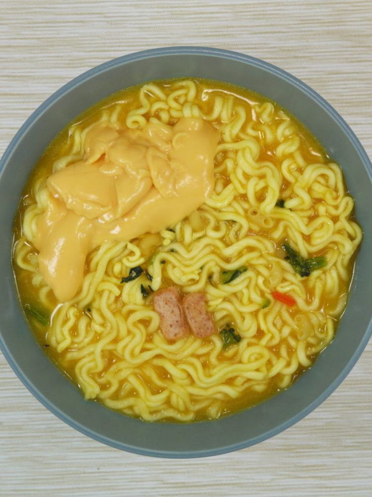 Лапша быстрого приготовления Ottogi Cheese Ramen 111 г
