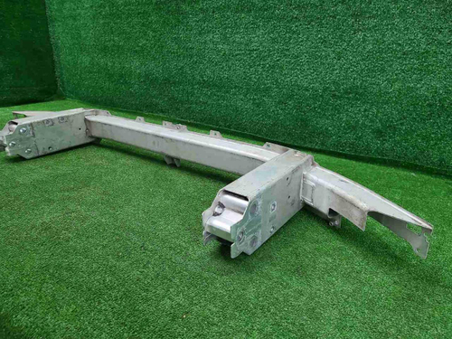 Усилитель передний BMW 6er G32 (2017-2023)