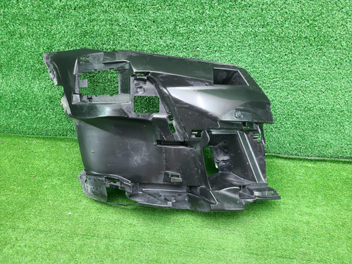 Кронштейн бампера правый BMW 6er G32 (2020-2023)