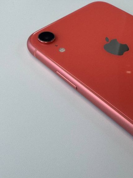 iPhone XR 128Gb Coral