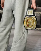 Серые брюки 