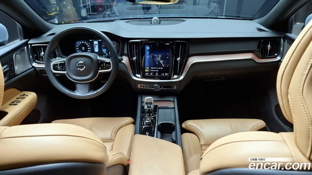 Volvo S60 3 Generation B5 Inscription (06.2022)