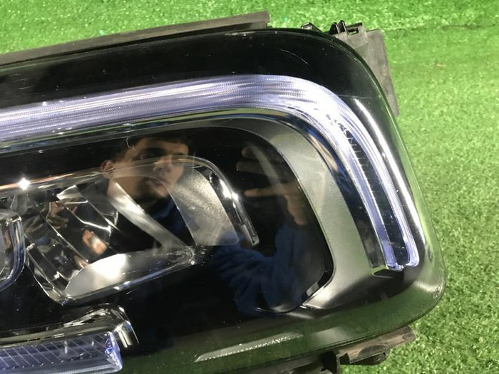 Фара правая Mercedes GLB X247 (2019-2023) LED