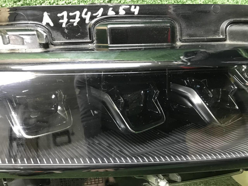 Фара правая Zeekr 001 (2021-н.в.) LED