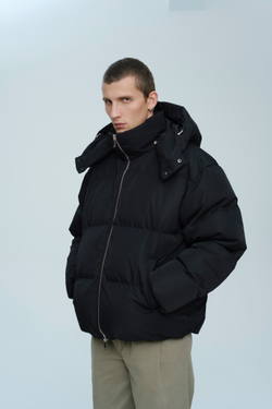 Пуховик с капюшоном | black