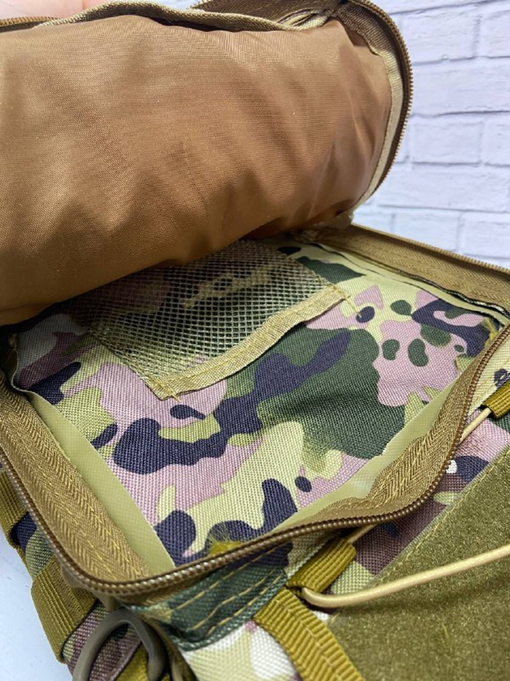 Тактическая универсальная сумка 8-9л / мультикам