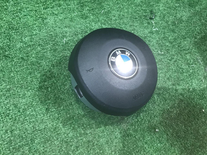 Подушка безопасности в руль BMW 1er F20 (2011-2019)
