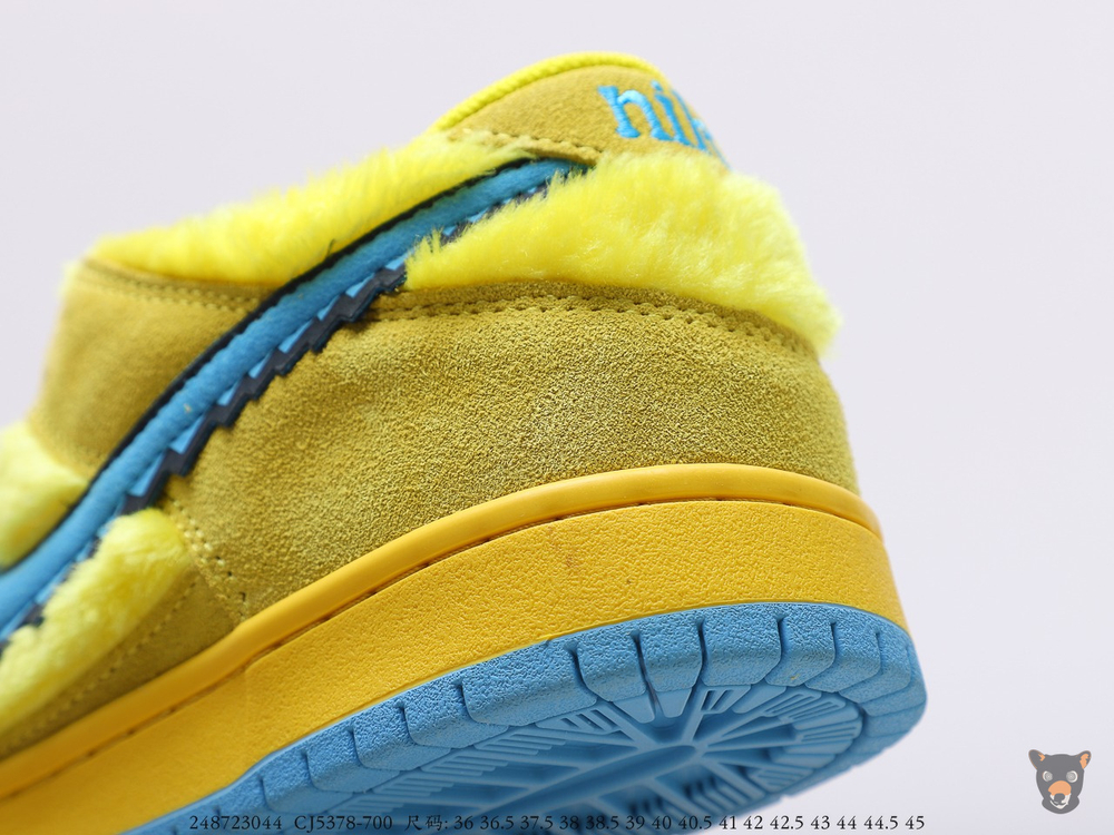 Кроссовки Grateful Dead x SB Dunk Low "Blue Spark/Yellow"