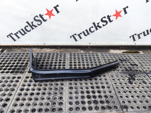 Кронштейн крыла переднего левого 2023г.