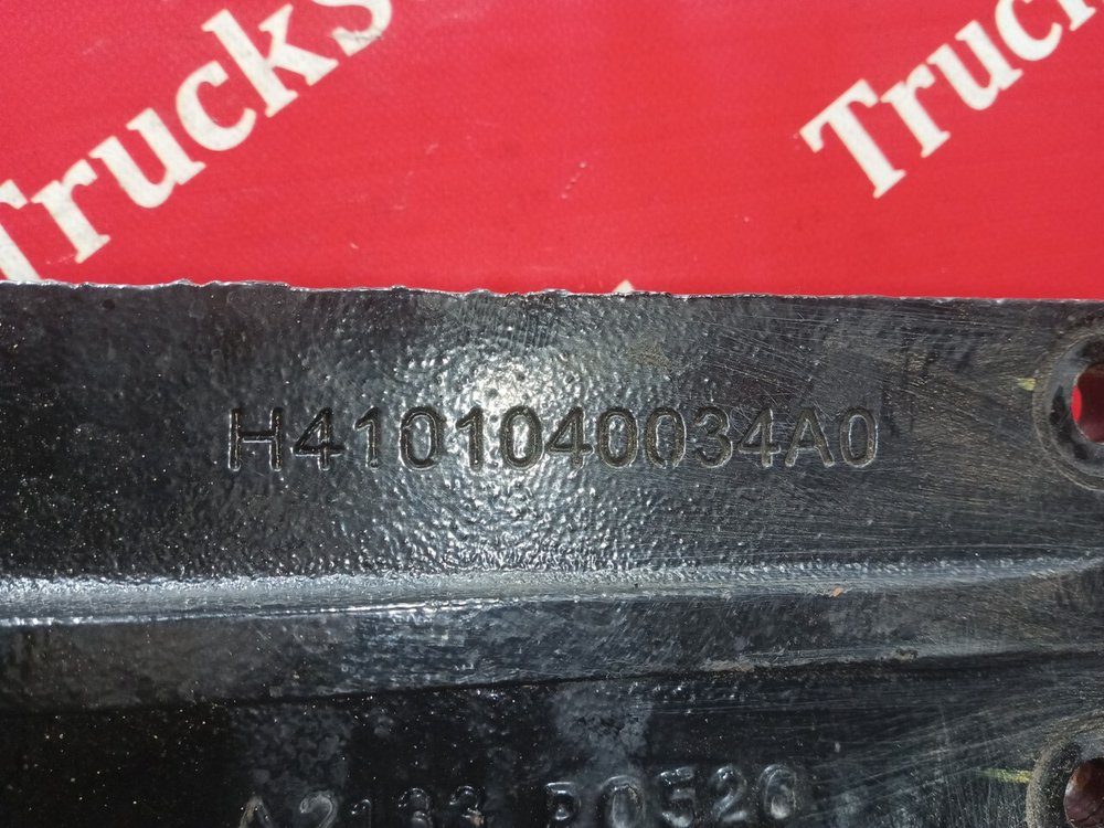 Кронштейн двигателя задний правый 2024г.