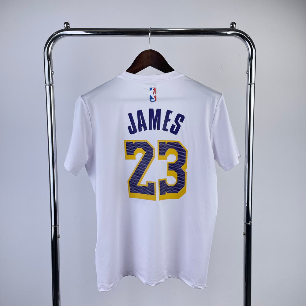 Купить в Москве баскетбольную футболку Леброна Джеймса «Лос-Анджелес Лейкерс»