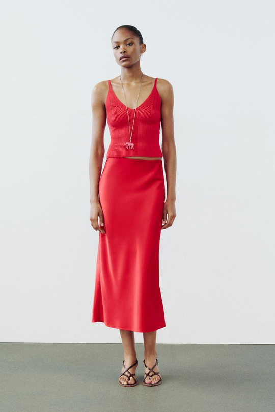 ZARA ТРИКОТАЖНЫЙ ТОП С V-ОБРАЗНЫМ ВЫРЕЗОМ, КРАСНЫЙ