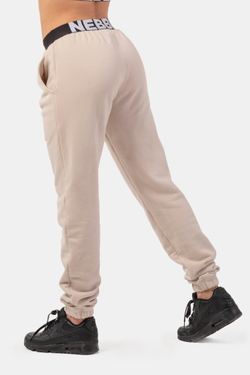 Женские штаны Nebbia Iconic Mid-Waist Sweatpants with elastic “N” waistband 408 Cream