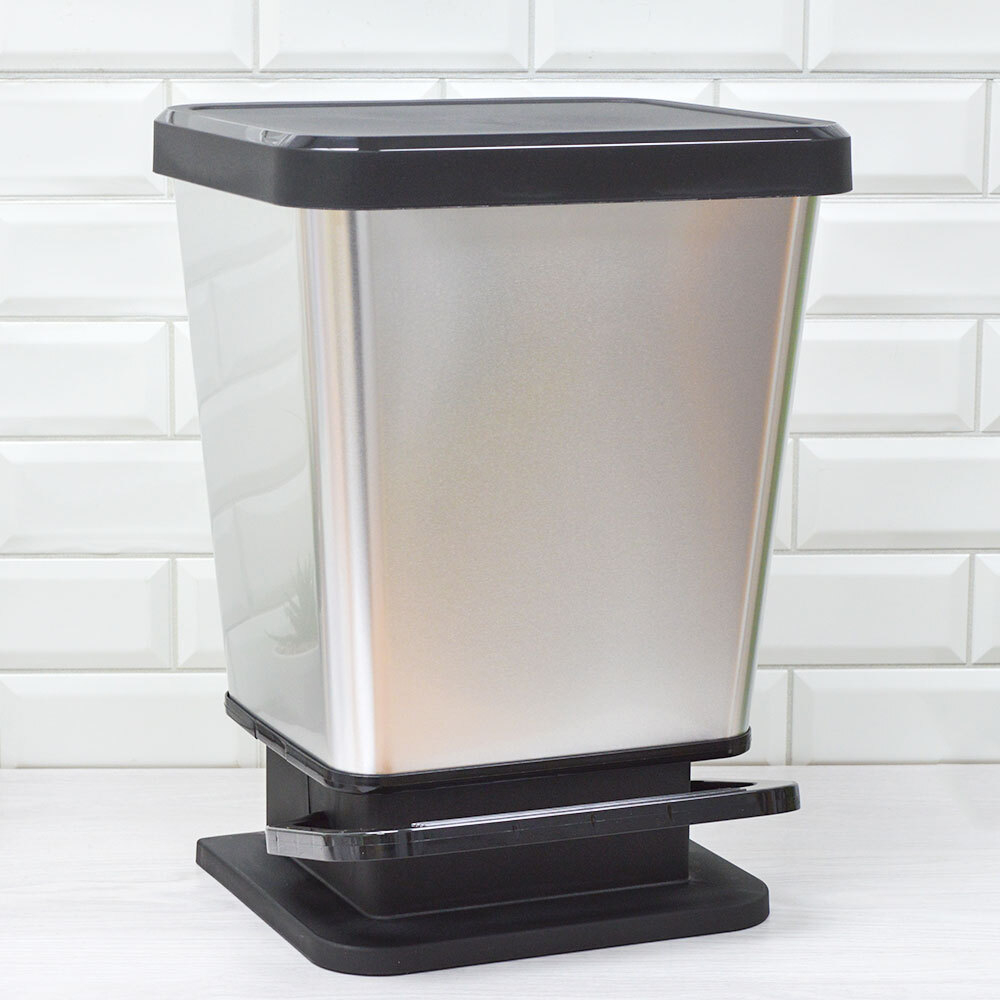 Контейнер для мусора 20л с педалью "Металл"