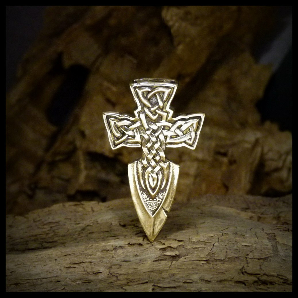 Подвеска - кулон "Кельтский Крест - Меч" латунь