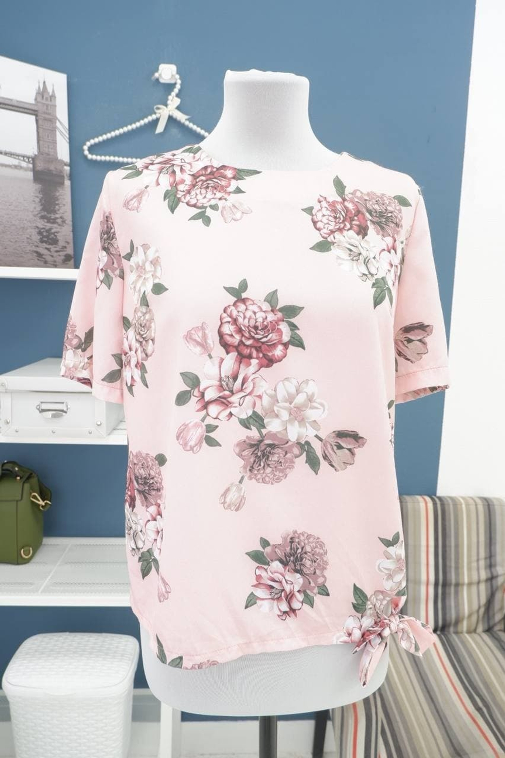 Блузка Deniza розовая с цветами 48 размер, новая