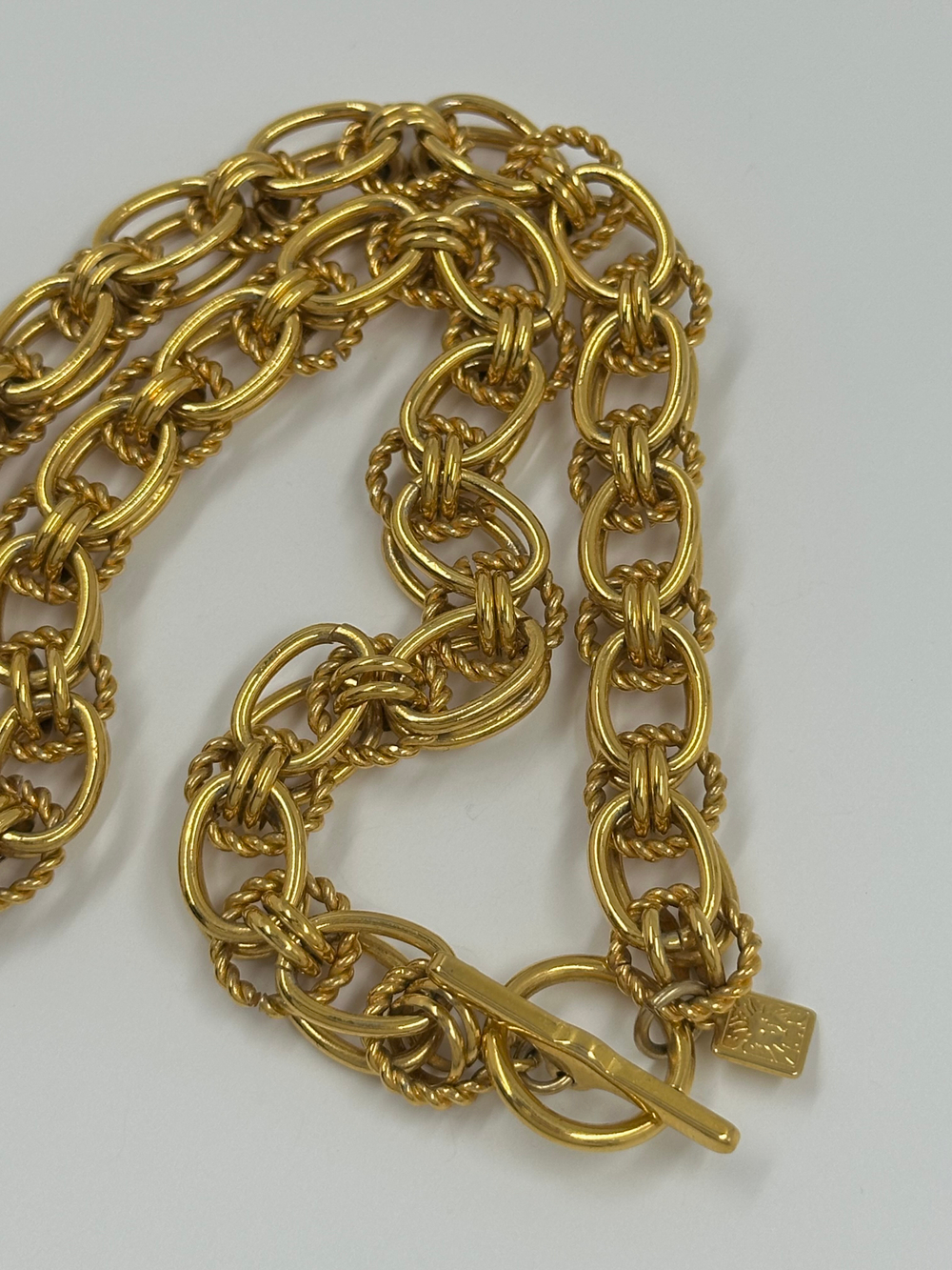 Цепь Anne Klein