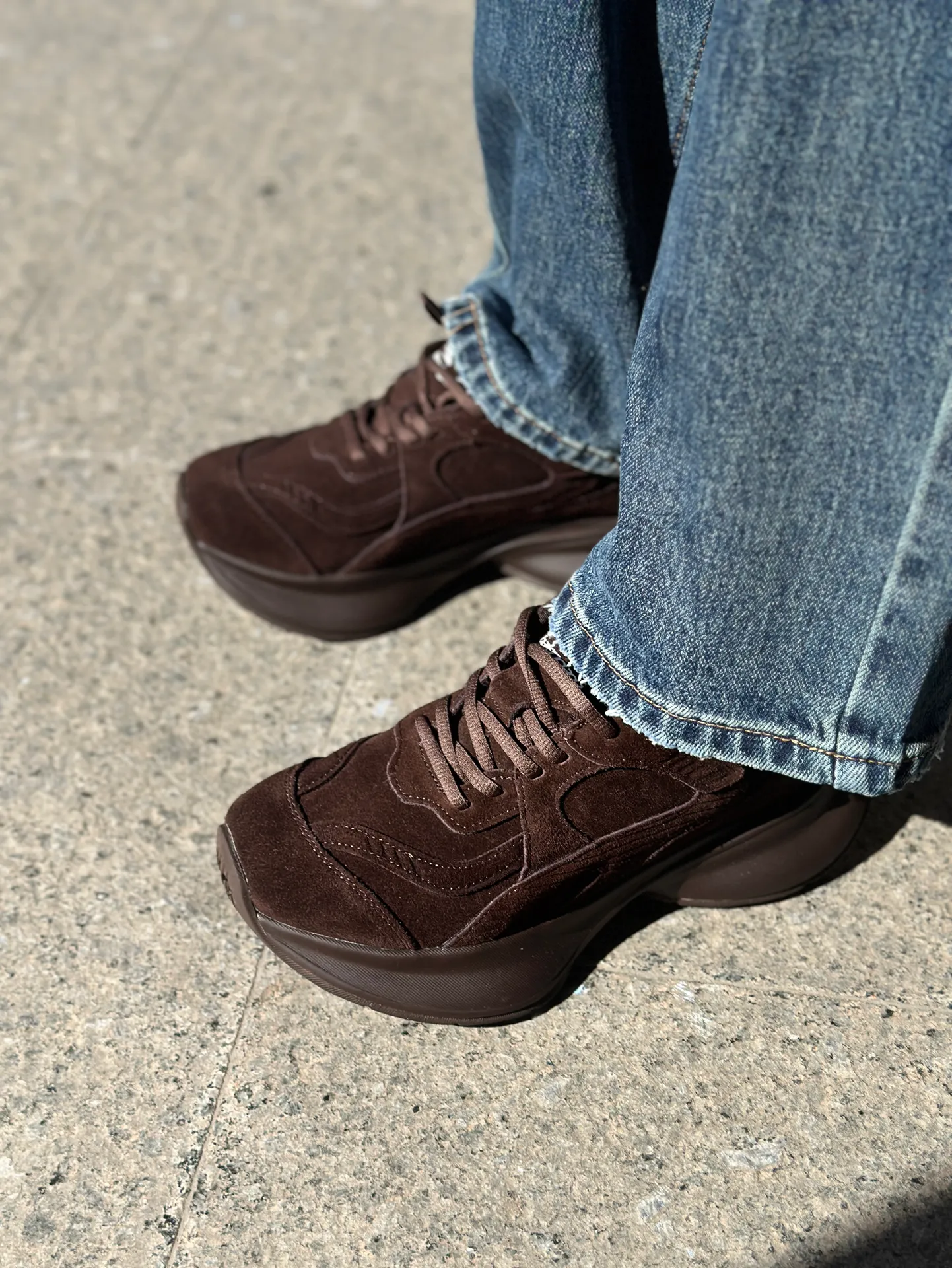 Кроссовки W9-80-2 однотонные замшевые на высокой подошве