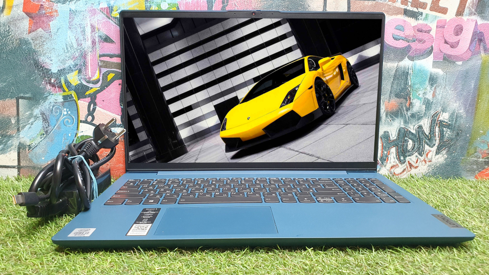 Ноутбук Lenovo i3-10/8Gb/FHD