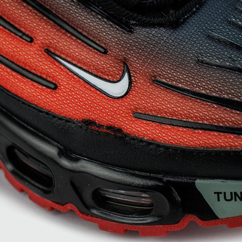 Кроссовки Nike Air Max Plus 3 Tn DeadPool